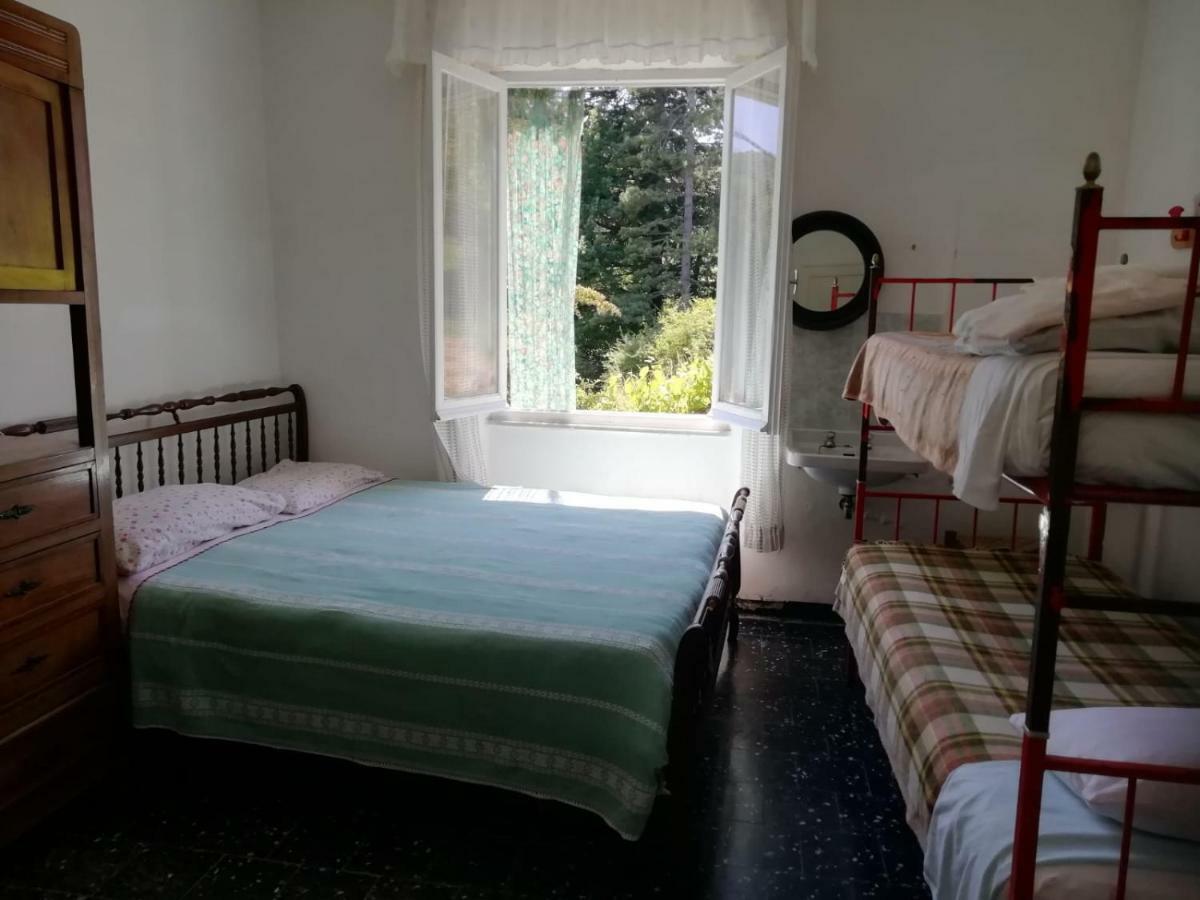 Albergo Delfino San Pietro d'Olba Exterior foto